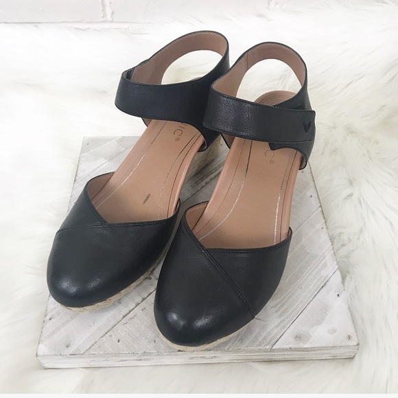 vionic black wedge sandals